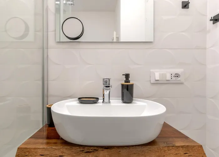 Stanza Alpigneto 4* Rome