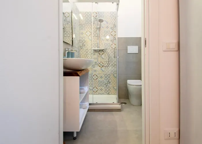 Stanza Alpigneto 4* Rome